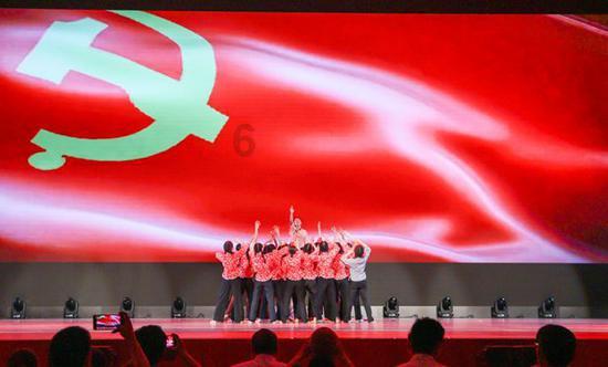 现实中的中国农村，最迫切需要解决什么问题？游戏画面