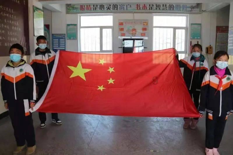 【两会·前瞻】余玉红代表:关注学生心理健康发展